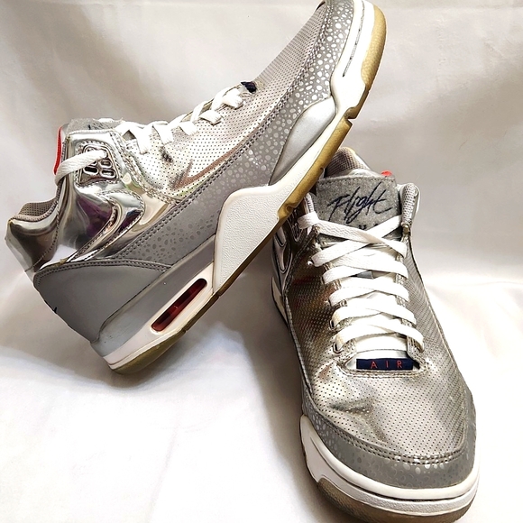 Nike Flight Squad QS Metallic Silver sneakers (mens size 10) - Picture 2 of 16